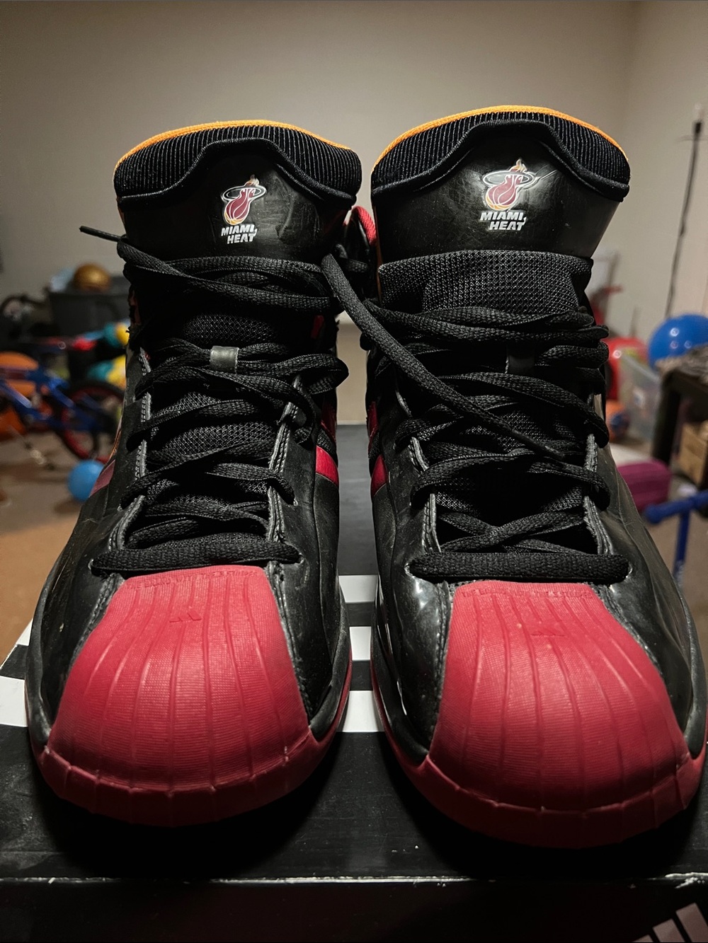 Adidas sz 14.5 Miami Heat Black & Red Basketball Shoes